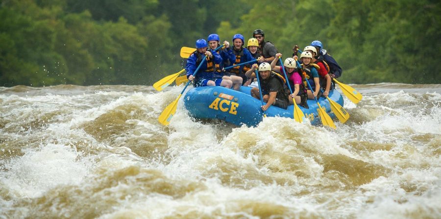 3 Reasons to Experience Spring Rafting On The New River Gorge - ACE