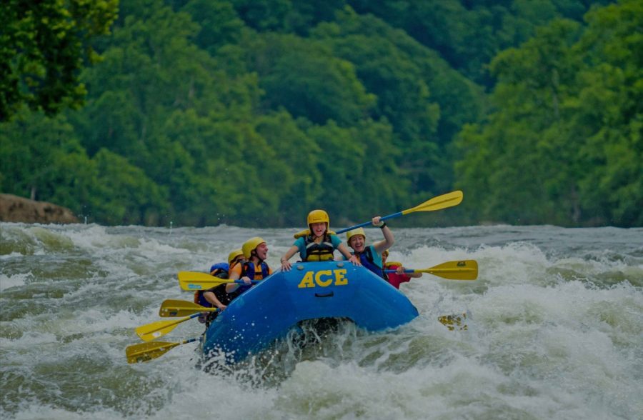 Half Day Lower New River Gorge Whitewater Rafting Non-Profit Discount