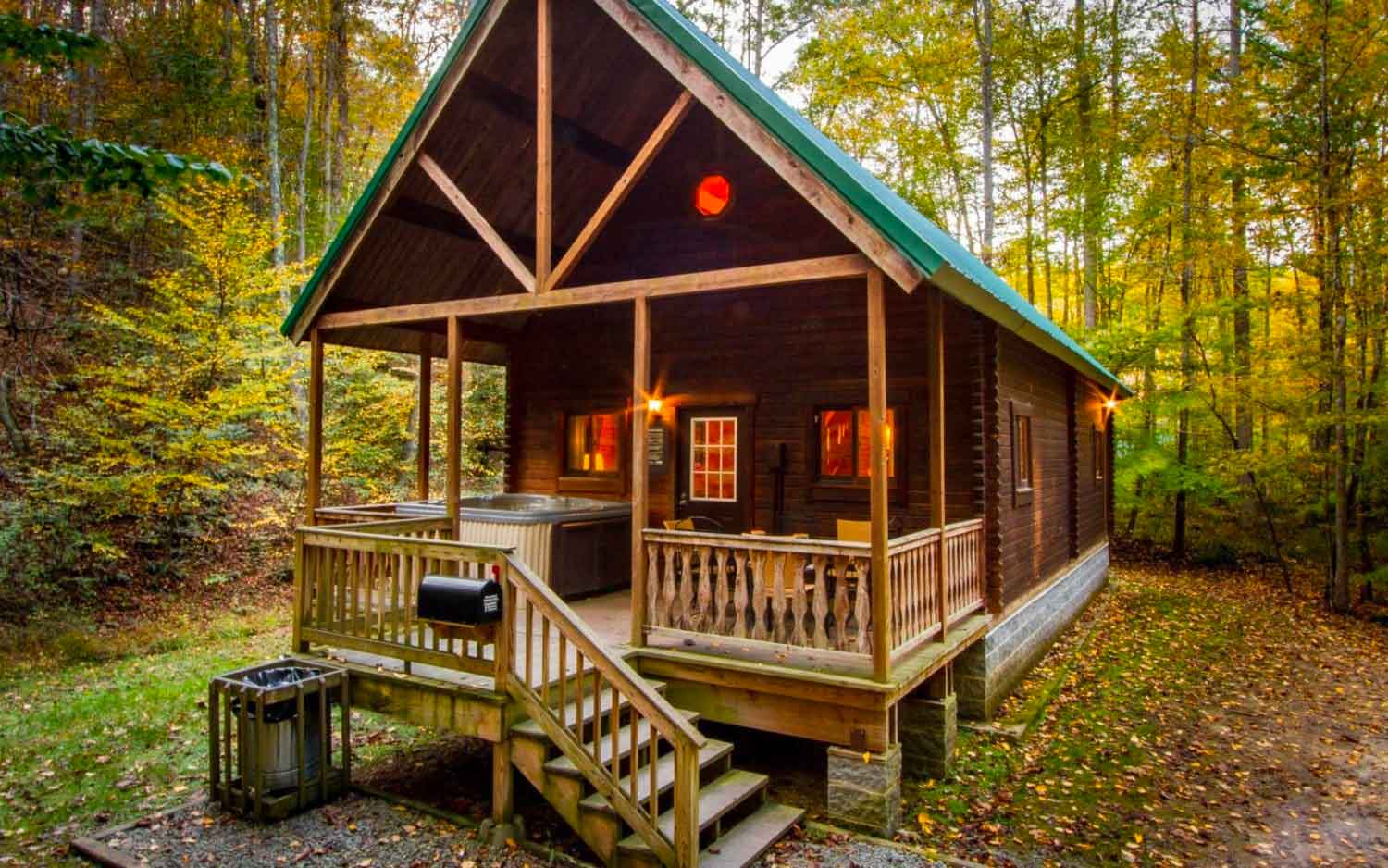 An exterior shot of the Aspen one of our guests favorite ACE Adventure Resort New River Gorge, West Virginia cabin rentals.