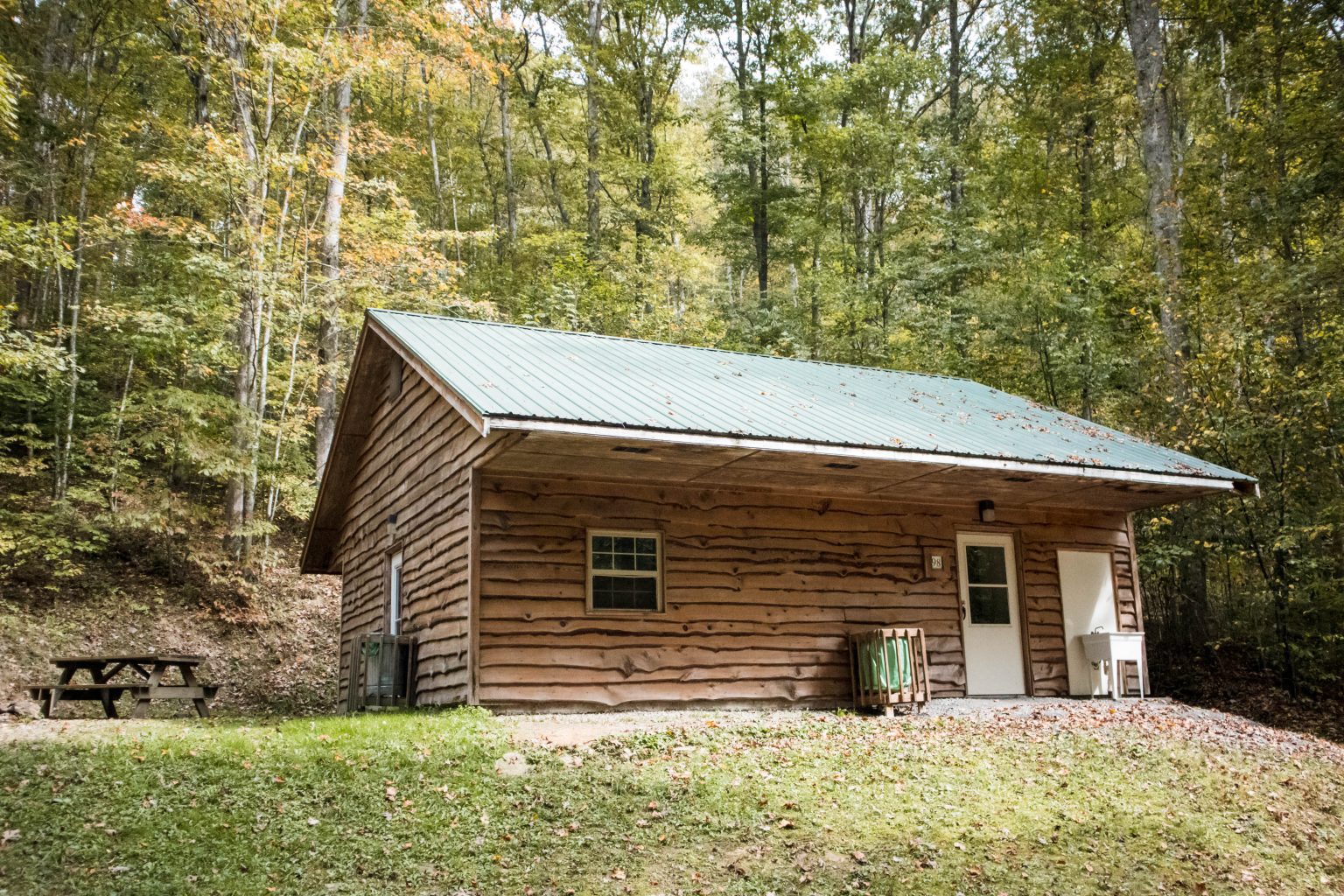 Bath and Bunkhouse 98
