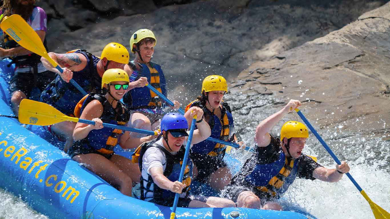 Guests rafting the Lower New
