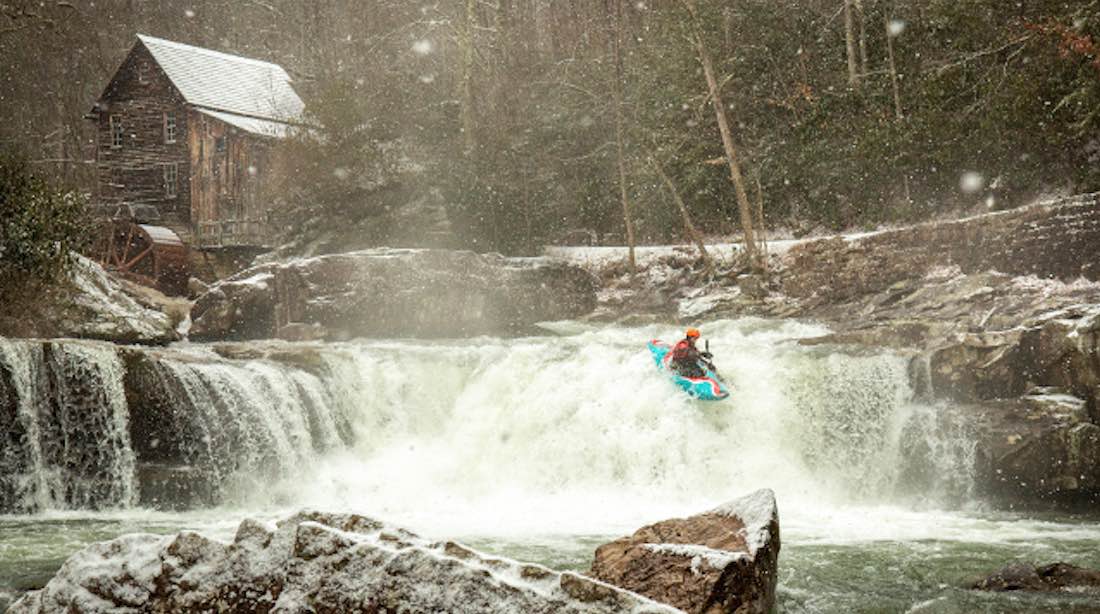 Top 10 Whitewater Kayaking Spots in West Virginia - ACE Adventure Resort